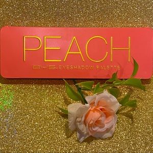 Peach Eyeshadow Palette - NEW!